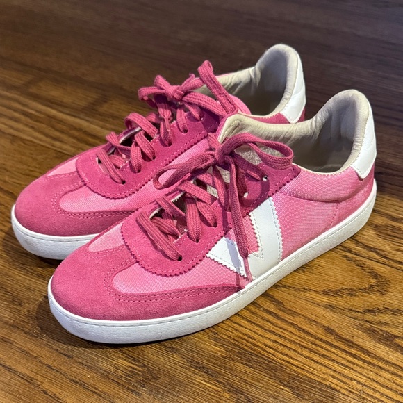 Victoria Berlin Nylon Women's Pink Low-Top Sneakers with White Accent - Picture 3 of 6